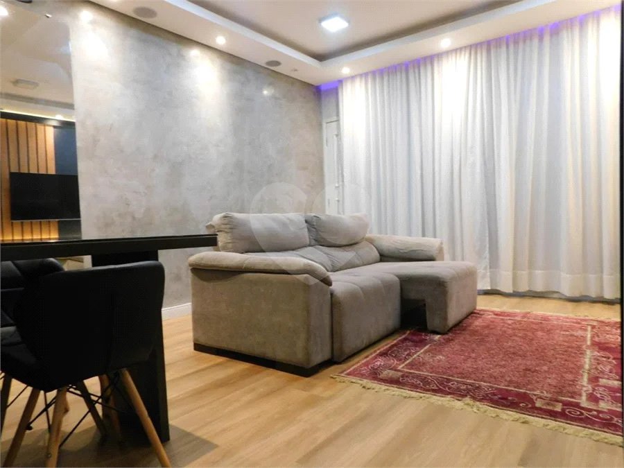 Apartamento à venda com 2 quartos em Vila Nossa Senhora Aparecida, São Roque, SP
