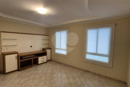 Casa para alugar com 3 quartos, sendo 1 suíte, no condomínio Recanto dos Paturis, Vinhedo - SP