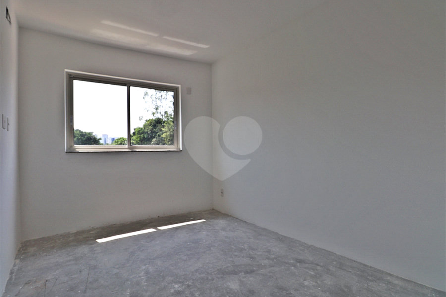 Apartamento à venda com 3 suítes em Santana, São Paulo, SP