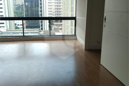 Apartamento à venda com 1 quarto em Vila Olímpia, São Paulo, SP