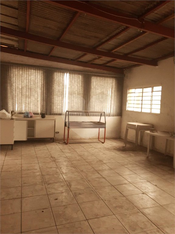 Casa à venda com 4 quartos em Vila Mogilar, Mogi das Cruzes, SP