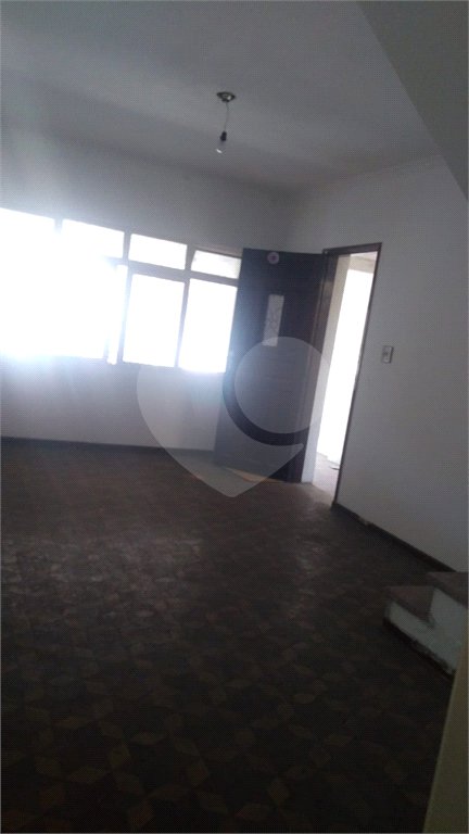 Sobrado à venda com 3 quartos em Vila Medeiros, São Paulo, SP