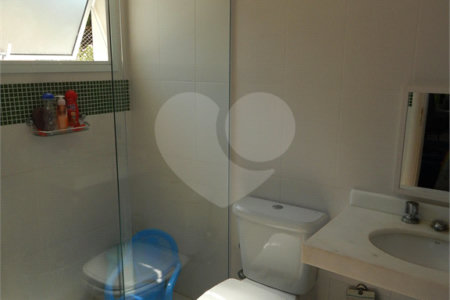 Casa à venda com 3 suítes no condomínio Alpes de Vinhedo, Vinhedo - SP