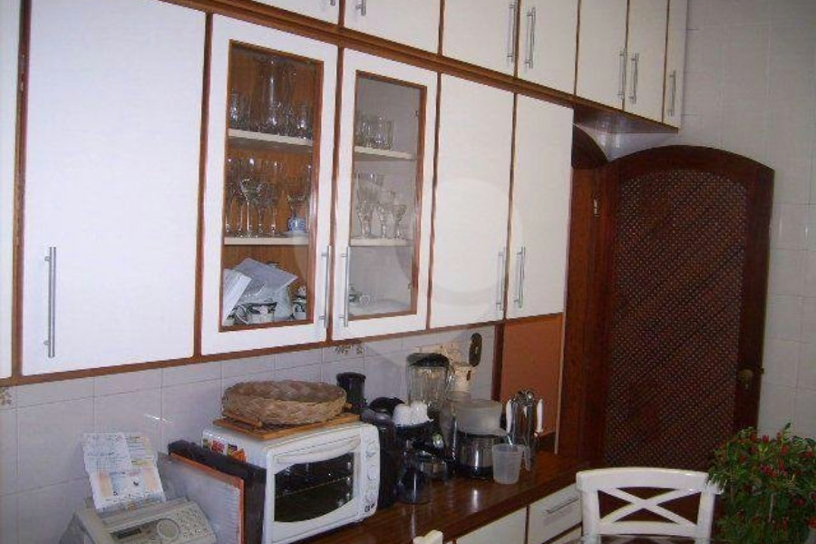 Sobrado à venda com 3 suítes em Tremembé, São Paulo, SP