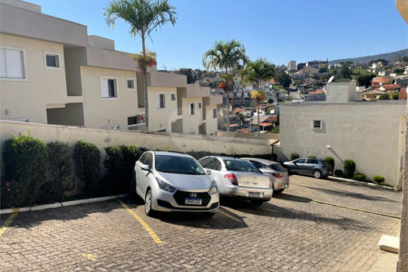 Casa em condomínio à venda com 2 suítes em Jardim Paulista, Atibaia, SP