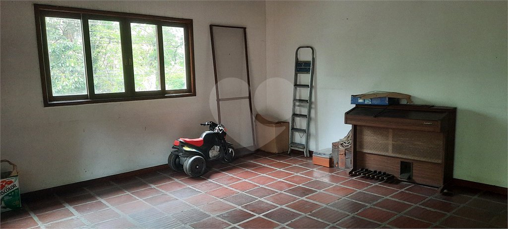 Casa à venda com 3 quartos, sendo 1 suíte,  em Serra da Cantareira, Mairiporã, SP