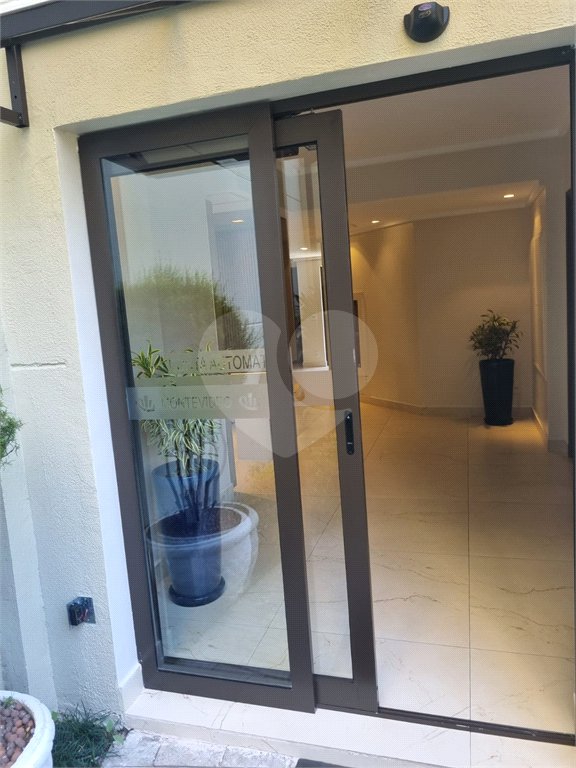 Apartamento à venda com 2 quartos em Parque Maria Domitila, São Paulo, SP