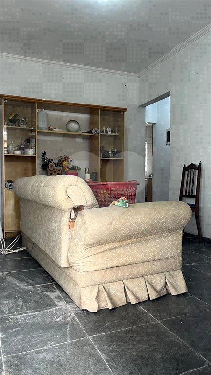 Casa Térrea à venda com 3 quartos em Jardim Dom José, São Paulo, SP