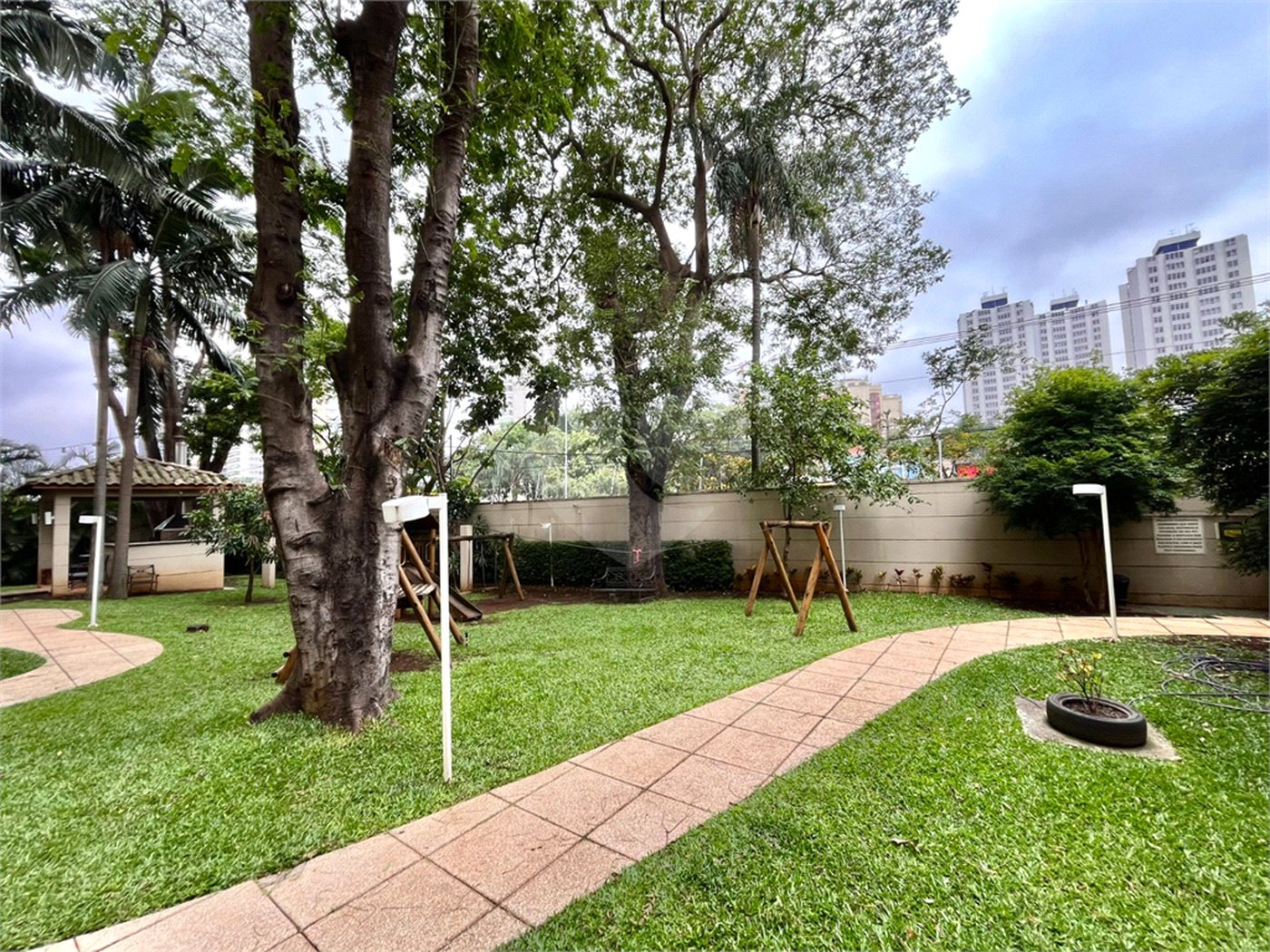 Apartamento à venda com 3 suítes em Vila Mascote, São Paulo, SP