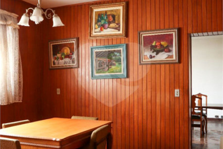 Casa à venda com 3 quartos no condomínio Paderewsky, São Paulo - SP