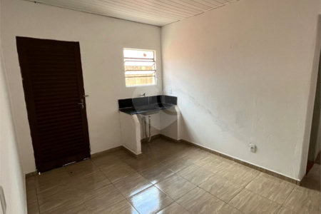 Casa à venda com 3 quartos em Residencial Ponta Porã I, Ponta Porã, MS