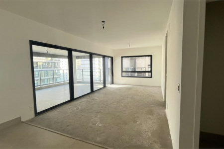 Apartamento à venda com 4 quartos, sendo 2 suítes,  em Pinheiros, São Paulo, SP