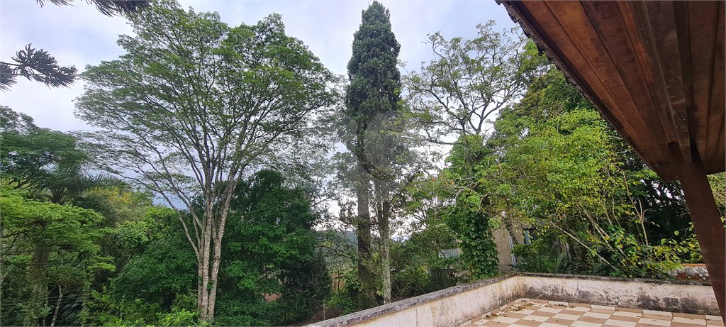 Casa à venda com 4 suítes no condomínio Jardim da Montanha I, Mairiporã - SP