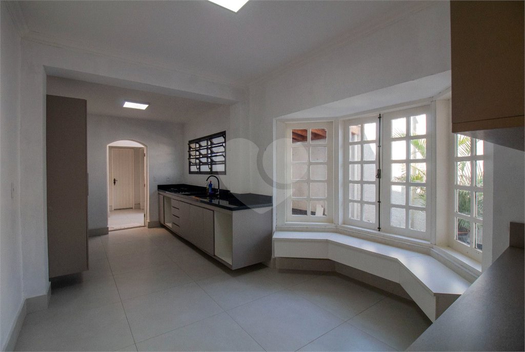 Casa à venda com 3 quartos, sendo 1 suíte, em Brooklin Paulista, São Paulo, SP