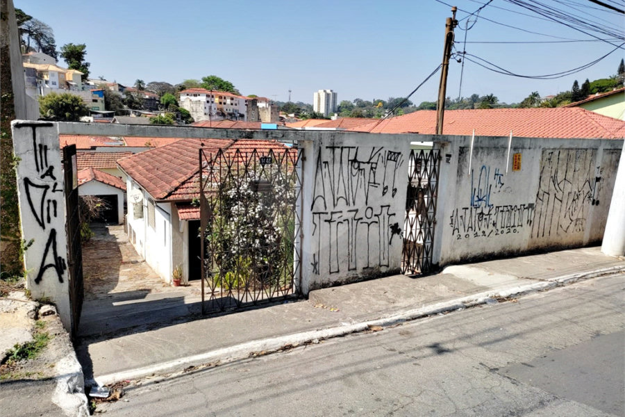 Casa Térrea à venda com 3 quartos em Horto, São Paulo, SP