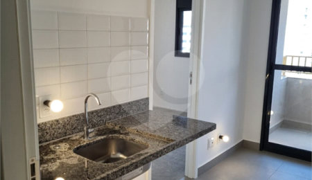 Apartamento à venda com 1 suíte em Vila Olímpia, São Paulo, SP