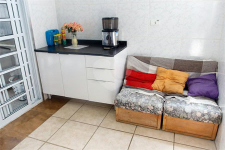 Casa à venda com 222m², 3 quartos e 2 vagas