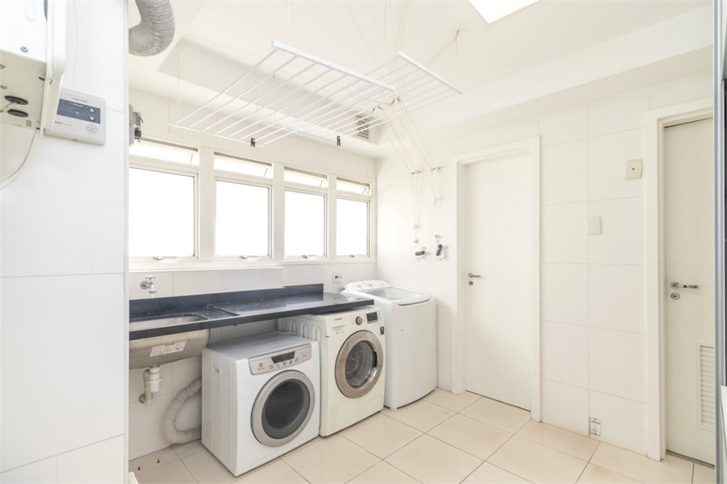 Apartamento à venda com 3 suítes em Alto da Boa Vista, São Paulo, SP