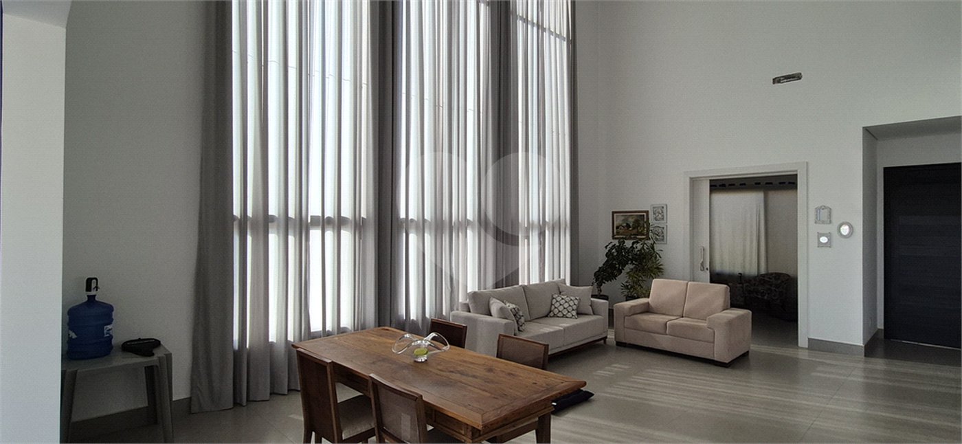 Casa à venda com 3 suítes no condomínio Residencialsaint Paul, Itu - SP