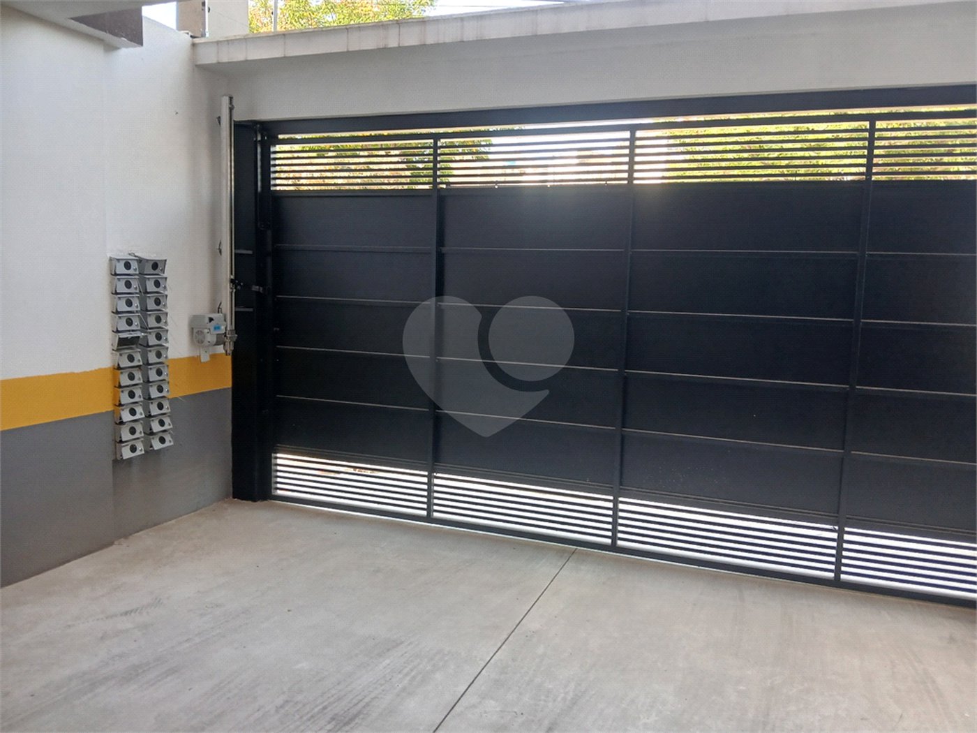 Casa à venda com 2 quartos no condomínio Sintra, São Paulo - SP