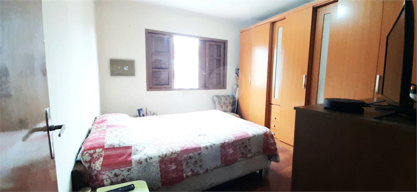 Sobrado à venda com 2 quartos em Tremembé, São Paulo, SP