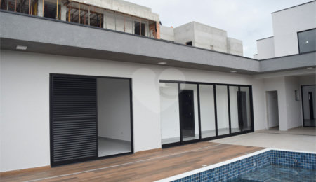 Casa à venda com 4 quartos, sendo 3 suítes,  em Condomínio Residencial Reserva Ecológica Atibaia, Atibaia, SP