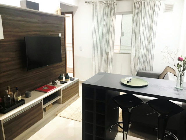 Casa à venda com 2 quartos no condomínio Guganis, São Paulo - SP