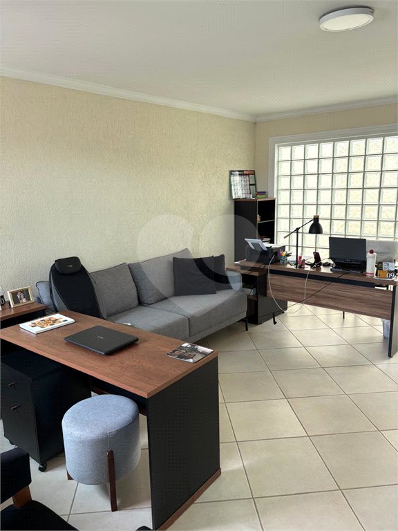 Casa à venda com 4 suítes em Vila Lavínia, Mogi das Cruzes, SP