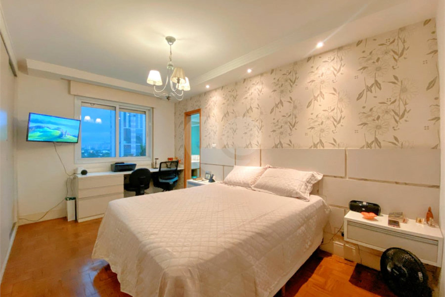 Apartamento à venda com 3 quartos, sendo 1 suíte, em Santana, São Paulo, SP