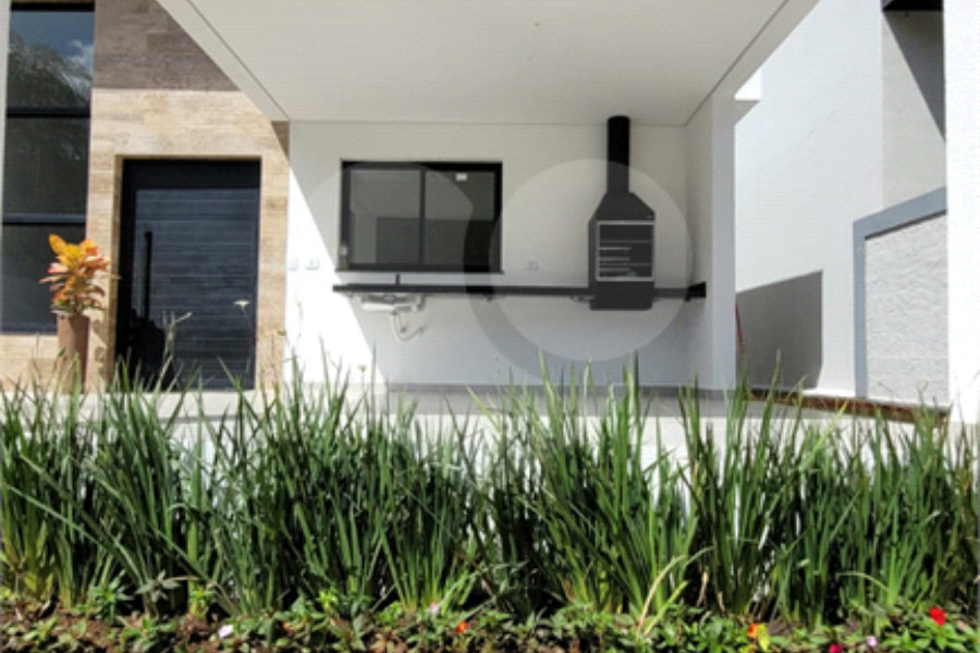 Casa à venda com 3 quartos, sendo 1 suíte, em Pedra Vermelha (terra Preta), Mairiporã, SP
