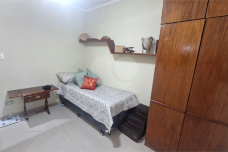 Casa Térrea à venda com 3 quartos, sendo 2 suítes, em Jardim São Paulo(zona Norte), São Paulo, SP