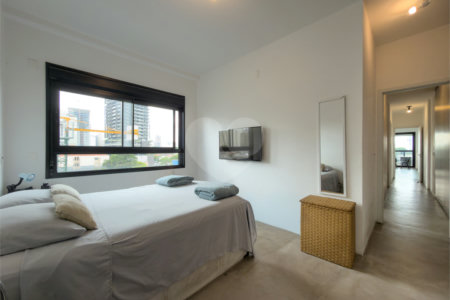 Apartamento à venda com 3 suítes em Pinheiros, São Paulo, SP