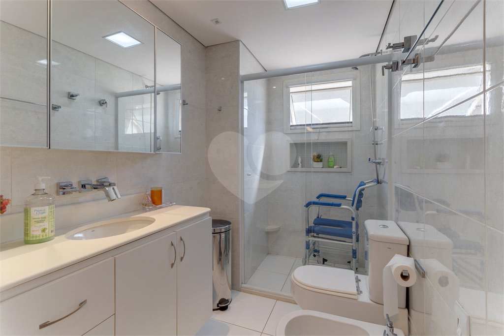 Apartamento à venda com 4 suítes em Alto da Boa Vista, São Paulo, SP