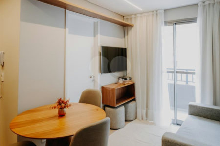 Apartamento para alugar com 2 quartos em Vila Nova Conceição, São Paulo, SP