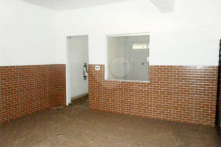 Sobrado à venda com 6 quartos, sendo 2 suítes,  em Residencial Parque dos Servidores, Ribeirão Preto, SP