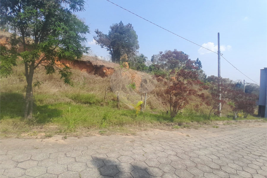 Terreno à venda no condomínio Aútria da Cantareira, Mairiporã - SP