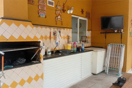Casa à venda com 4 quartos, sendo 2 suítes, no condomínio Canamari, São Paulo - SP