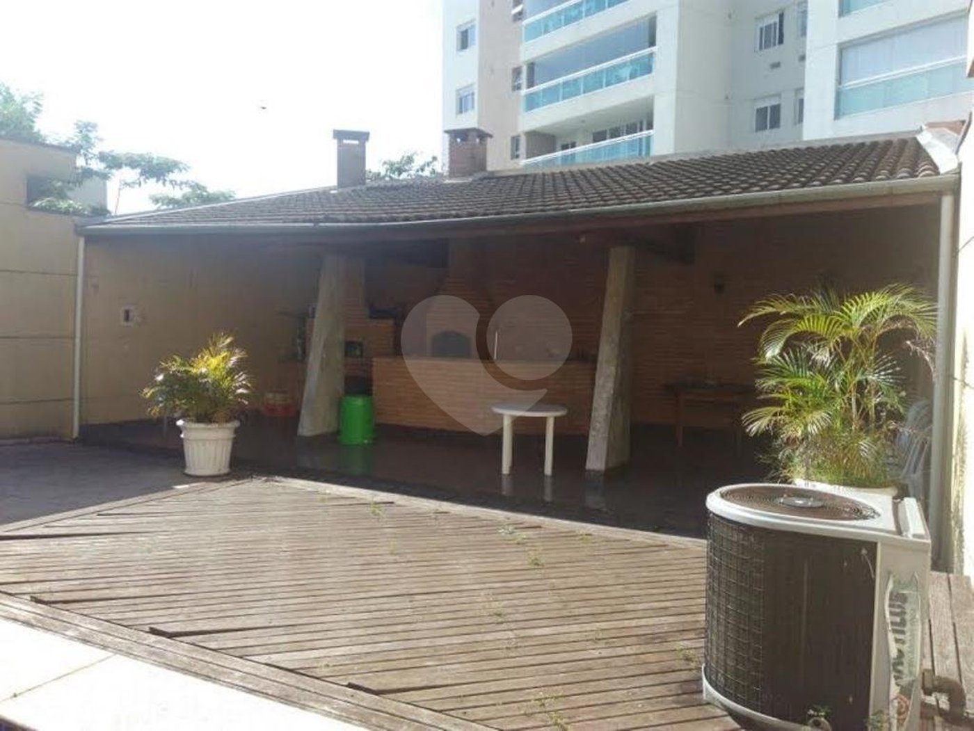 Casa à venda com 4 quartos, sendo 3 suítes, em Vila Maria Alta, São Paulo, SP
