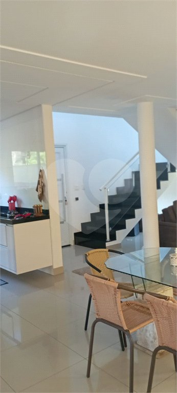 Casa à venda com 3 quartos, sendo 1 suíte, no condomínio Campos do Conde I, Paulínia - SP