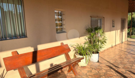 Chácara à venda com 4 quartos, sendo 3 suítes,  em Vila Recreio, Itapetininga, SP