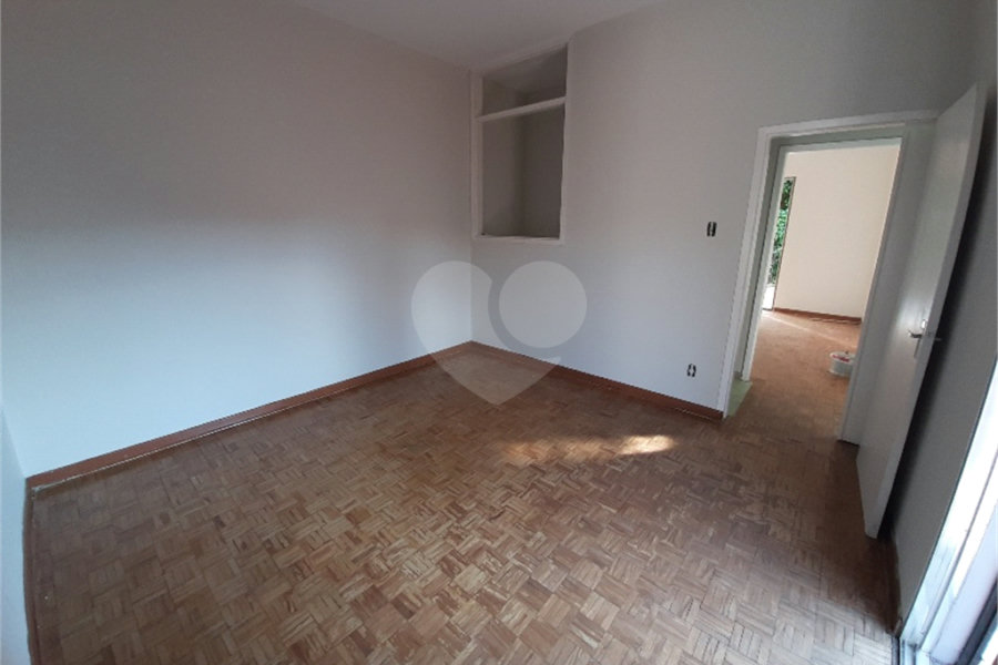 Sobrado à venda com 3 quartos em Água Fria, São Paulo, SP