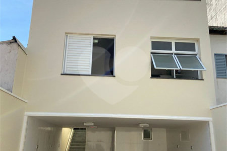 Casa para alugar com 3 quartos, sendo 2 suítes, em Vila Carrão, São Paulo, SP
