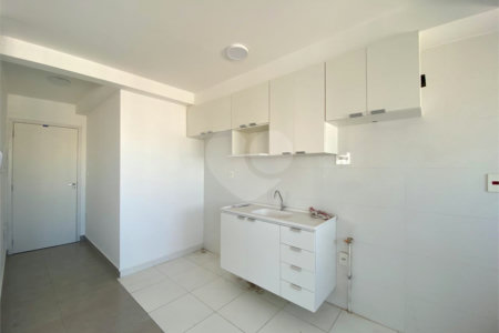 Apartamento à venda com 2 quartos em Vila Paulicéia, São Paulo, SP