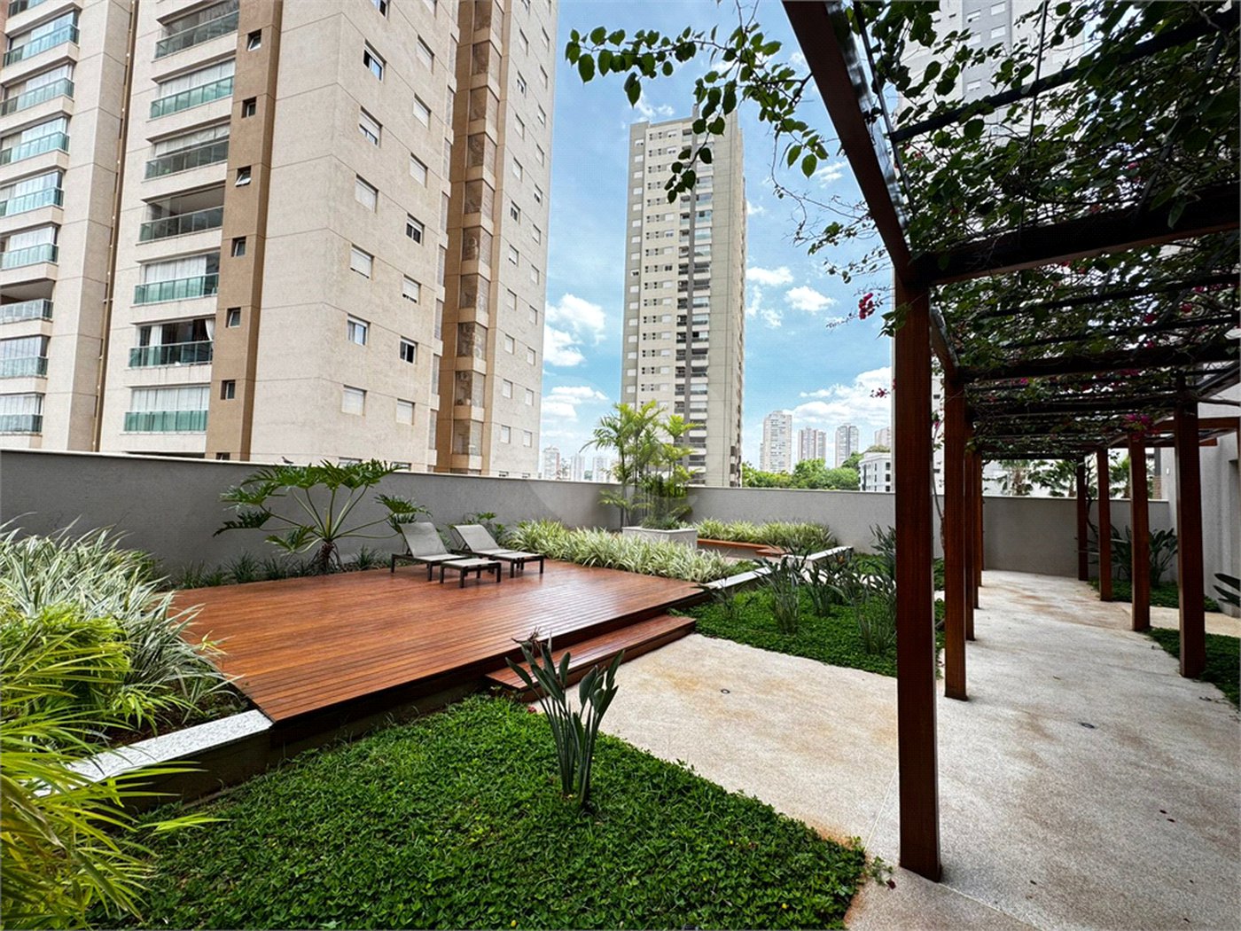Apartamento à venda com 3 suítes em Bosque das Juritis, Ribeirão Preto, SP