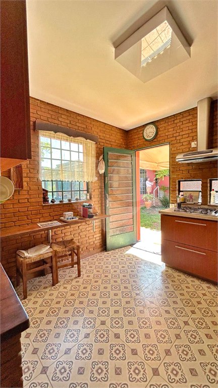 Villagio à venda com 5 quartos, sendo 3 suítes, em Vila Petrópolis, Atibaia, SP