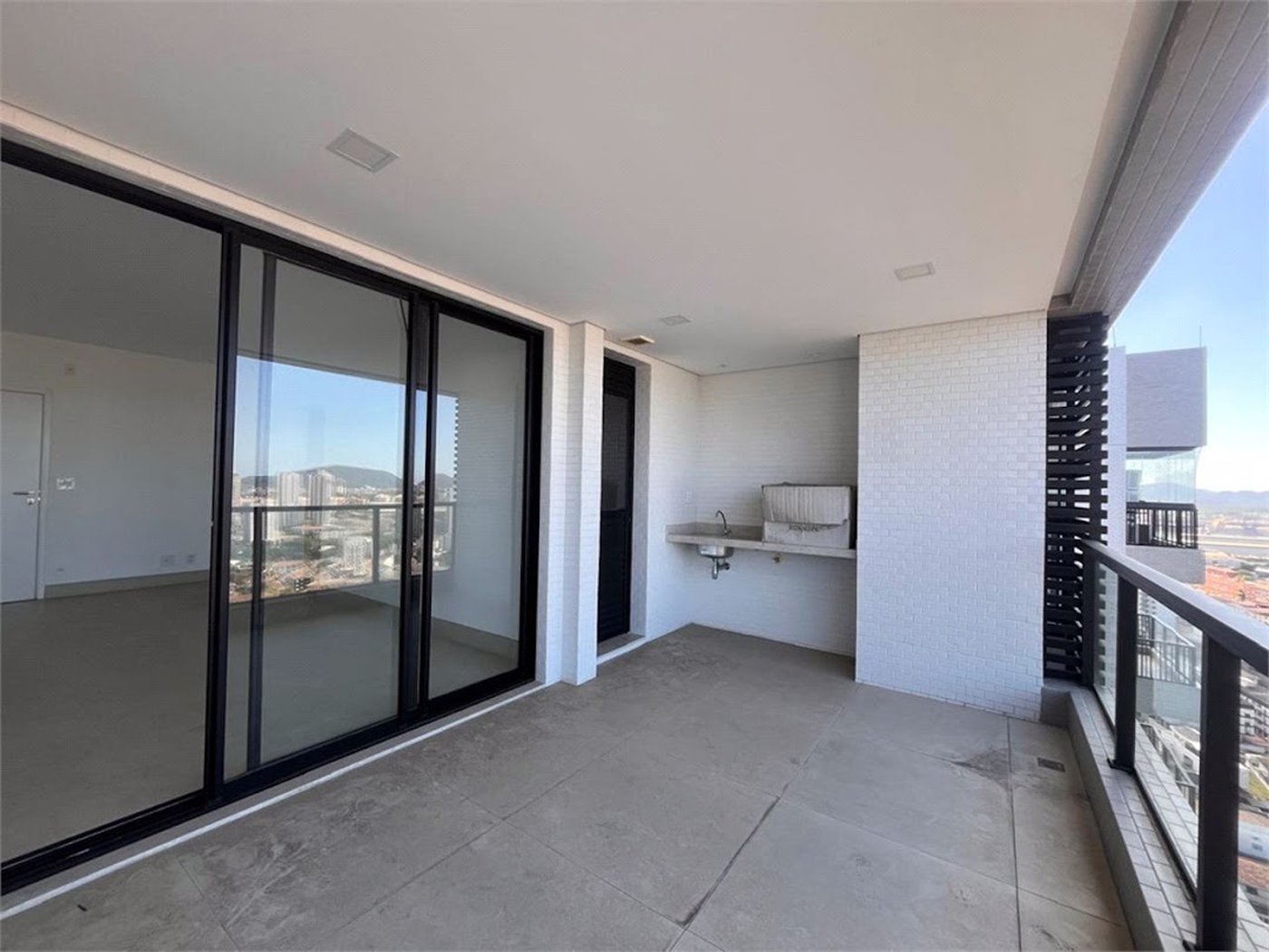 Apartamento com 2 dormitórios à venda, 82 m² por R$ 990.000,00 - Aparecida - Santos/SP
