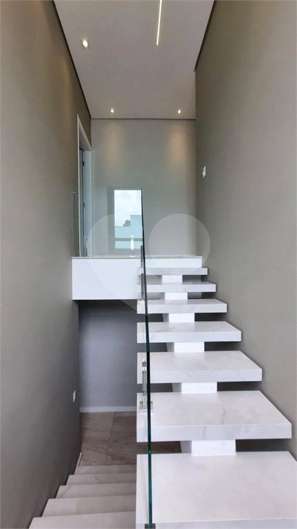 Casa à venda com 3 quartos, sendo 1 suíte, em Jardim Novo Mundo, Várzea Paulista, SP