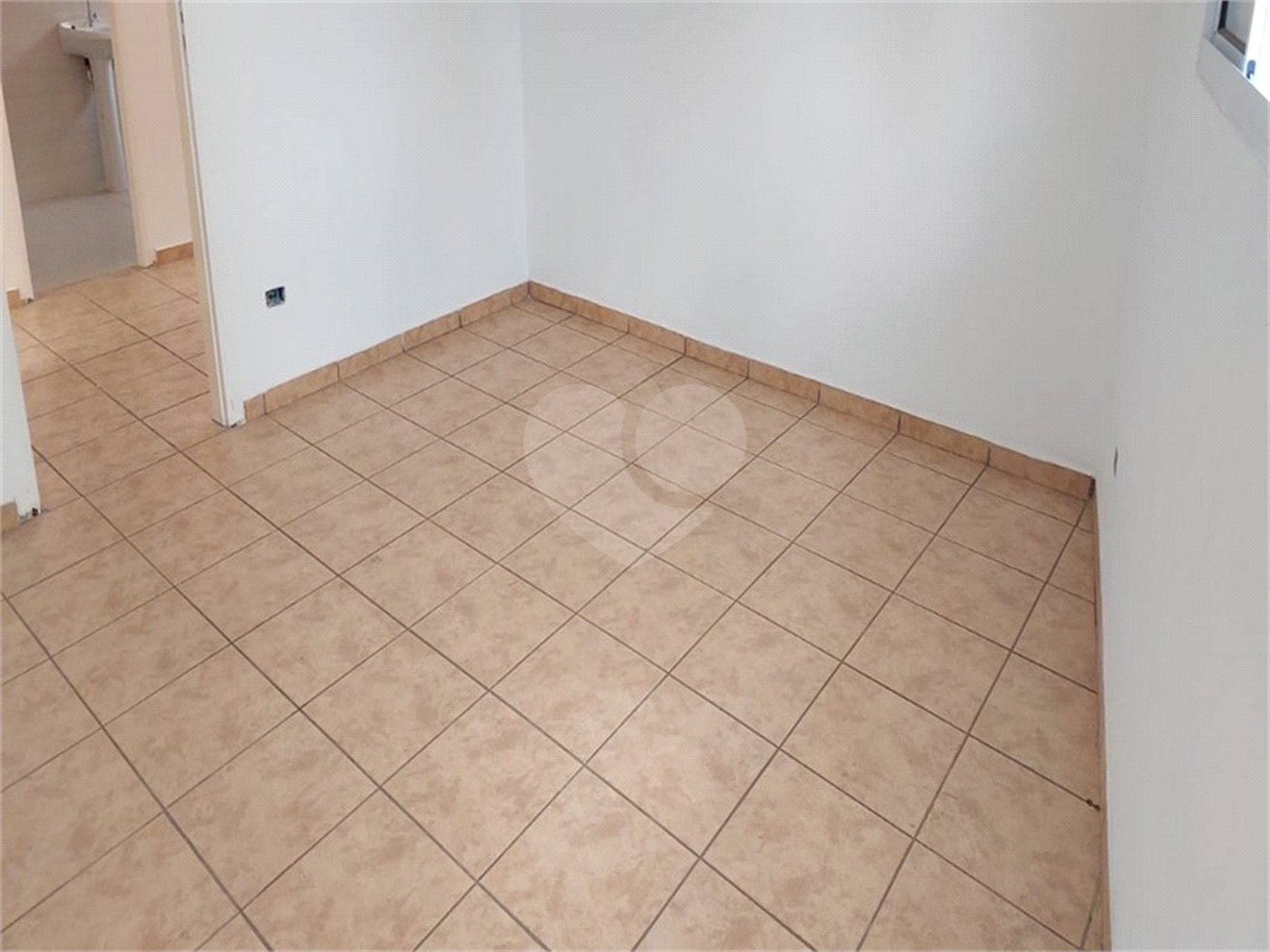 Sobrado à venda com 3 quartos, sendo 2 suítes, em Vila Paulicéia, São Paulo, SP