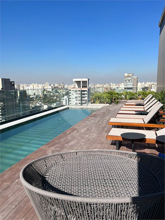 Apartamento à venda com 1 quarto em Moema, São Paulo, SP