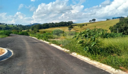 Terreno à venda em Laranja Azeda, Atibaia, SP